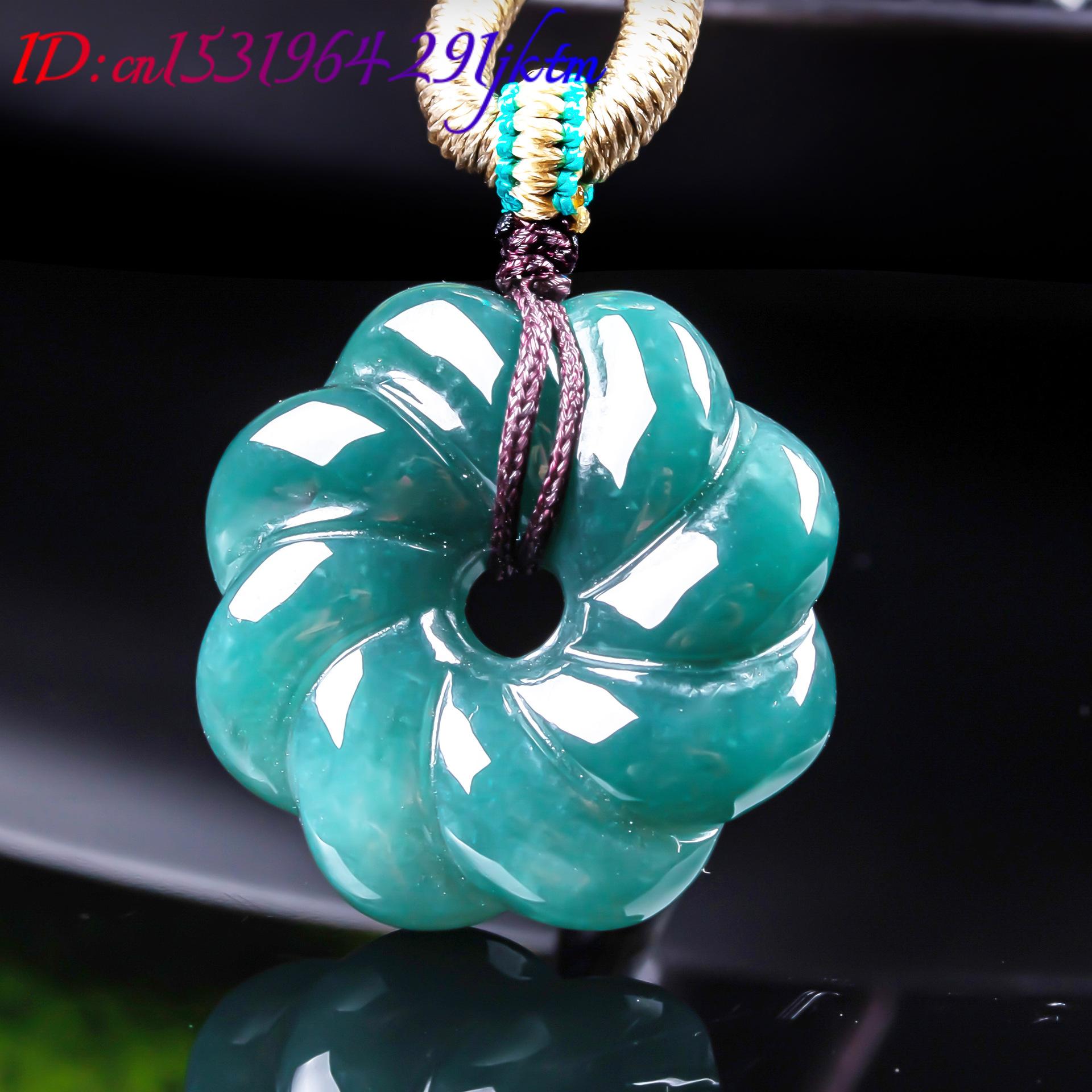 Natural Burmese Jadeite Flower - огляд і ціна Necklaces