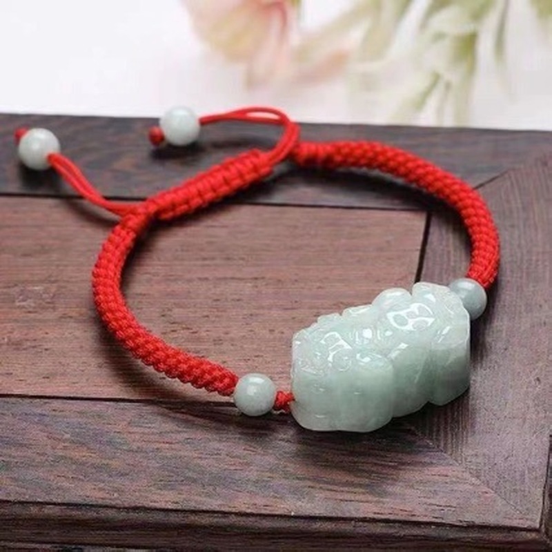 Natural Jadeite A-grade Pixiu  - огляд і ціна Bracelets