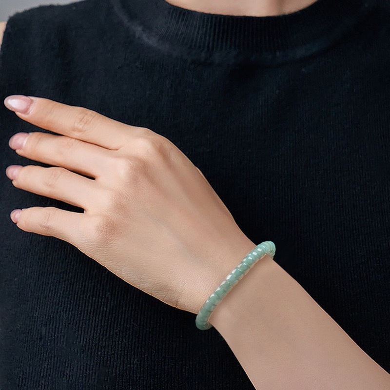 Natural Grade A Jadeite Blue W - огляд і ціна Bracelets