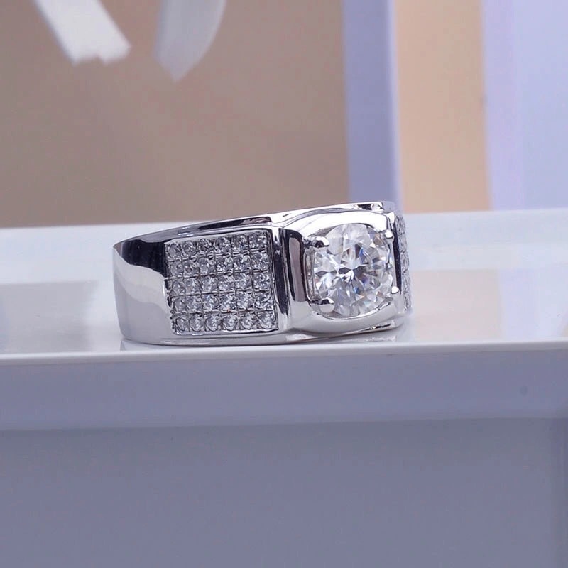 New Four-claw Simulation Moiss - огляд і ціна Moissanite Engagement Ring 1 Carat