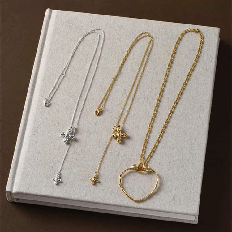 Europe America Big Heart Doubl - огляд і ціна Cross Pendant Necklace Gold