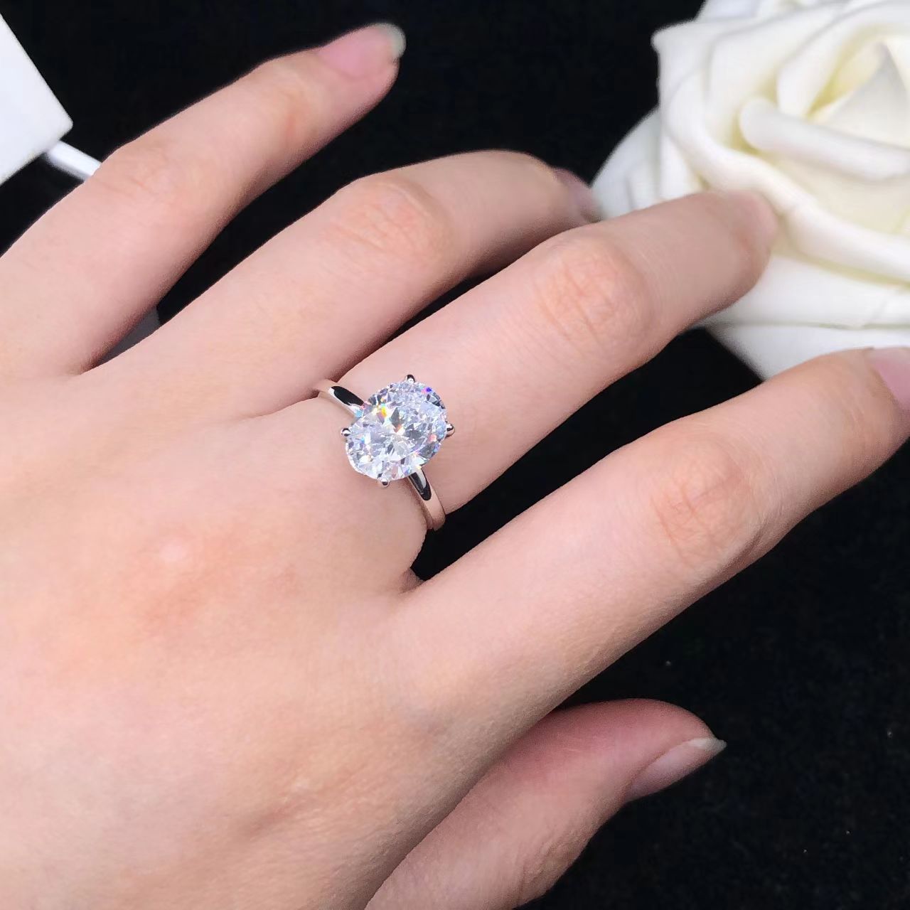 1/2/3 Carat Oval Cut Moissanit - огляд і ціна Moissanite Engagement Ring 1 Carat