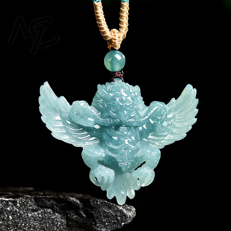 Real Natural Emerald Jade Blue - огляд і ціна Necklaces