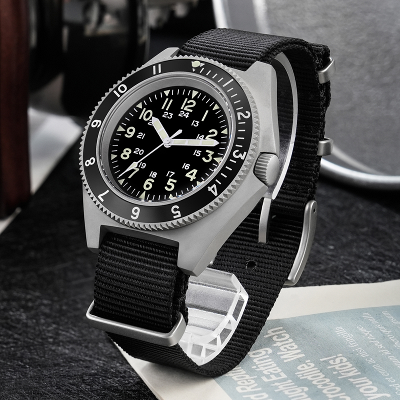 Watchdives WD1972 Quartz Watch - огляд і ціна Watch Accessories